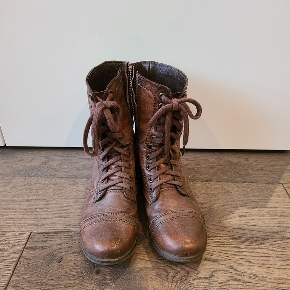 Steve Madden military style boots - Picture 1 of 4